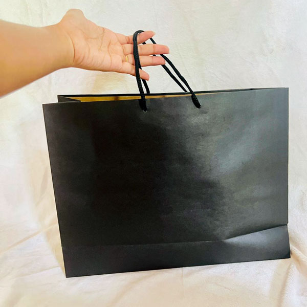 black-kraft-paper-bag